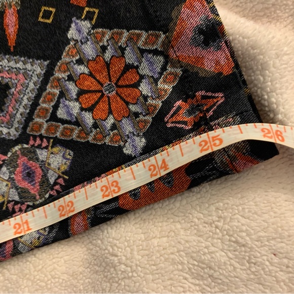 Zara geometric fun print pants straight leg cropped jeans size M - Picture 10 of 10